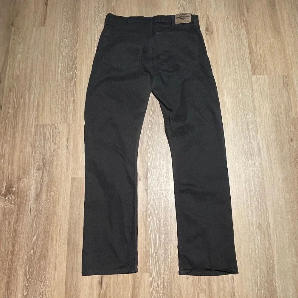 Wrangler Straight Fit Black Pants Mens‎ 34x32 Cotton Blend Casual EUC